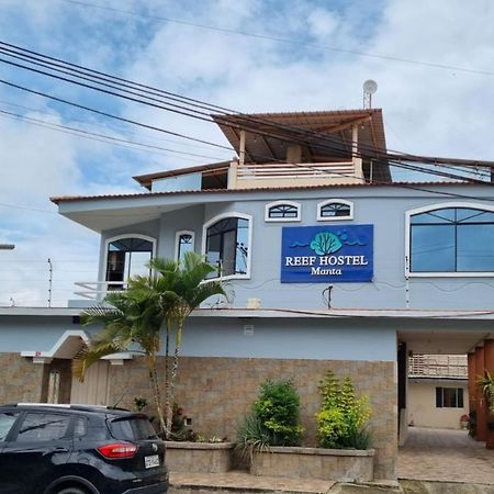 Reef Hostel Манта Екстериор снимка