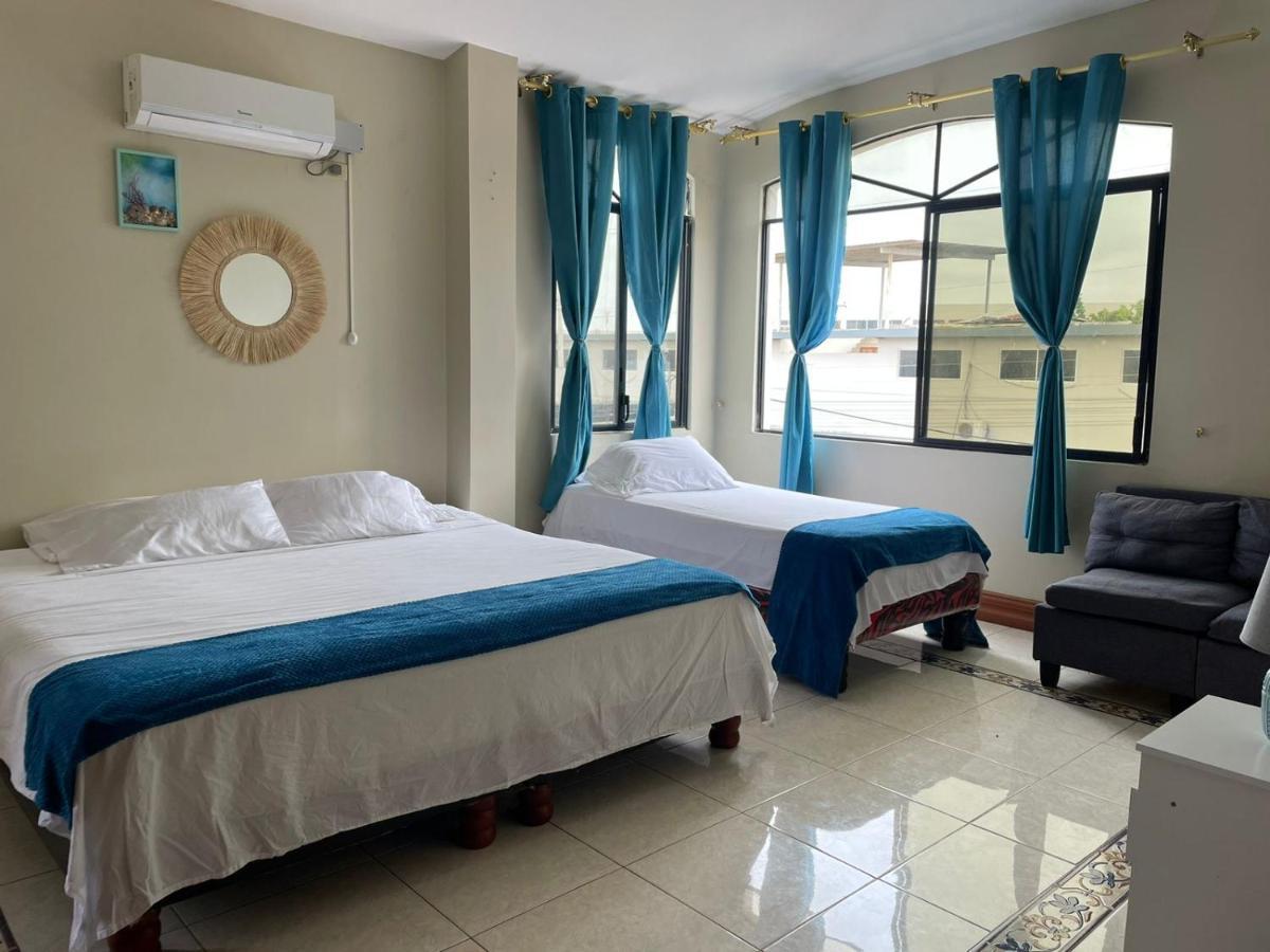 Reef Hostel Манта Екстериор снимка