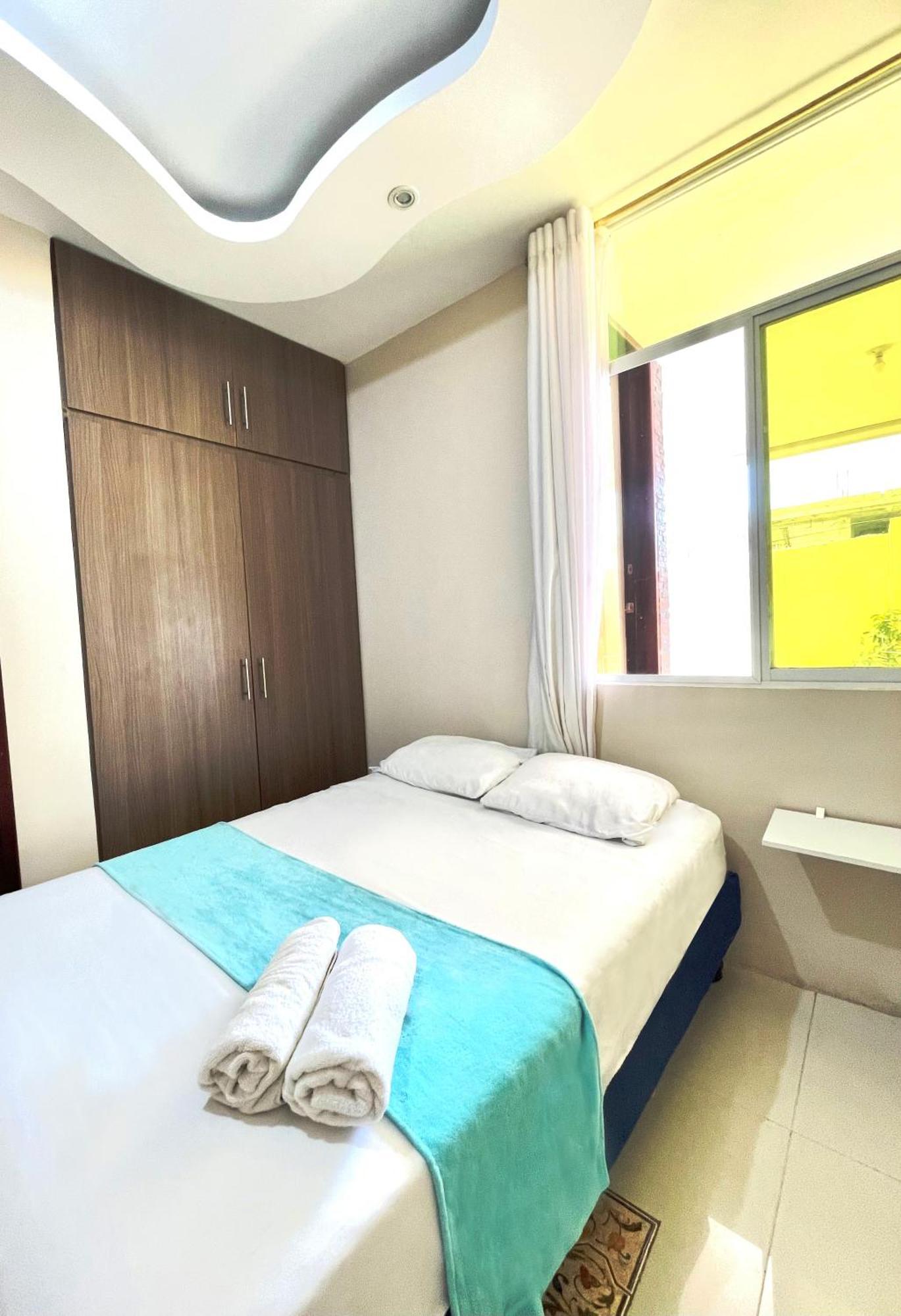 Reef Hostel Манта Екстериор снимка