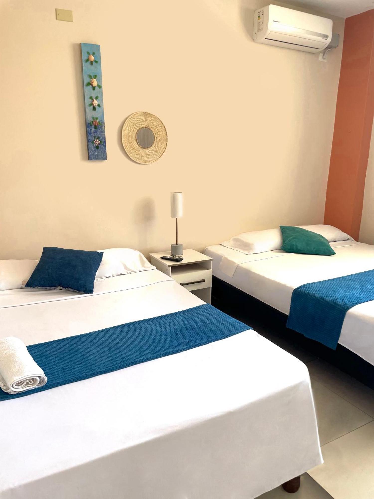 Reef Hostel Манта Екстериор снимка